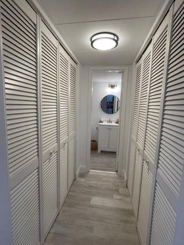 1020 Country Club Drive 406, Margate, FL 33063