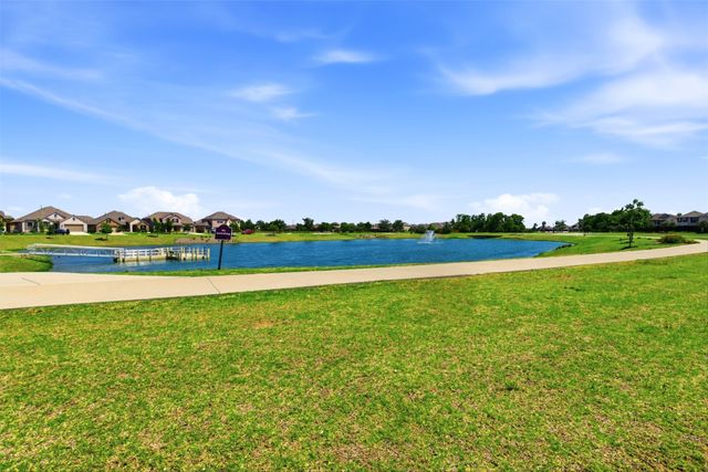 1401 Sumner Street, Aubrey, TX 76227