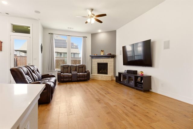 1401 Sumner Street, Aubrey, TX 76227