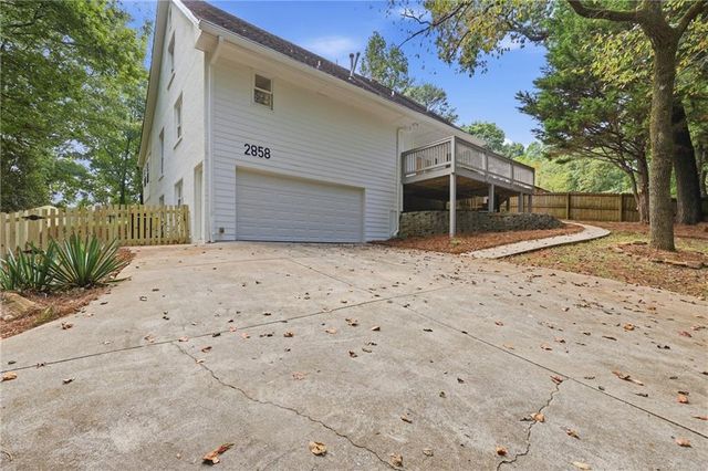 2858 Old Norcross Road, Tucker, GA 30084