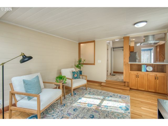 4315 Ne LAURELHURST Pl, Portland, OR 97213