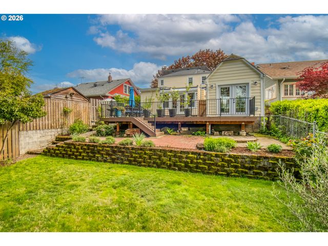4315 Ne LAURELHURST Pl, Portland, OR 97213