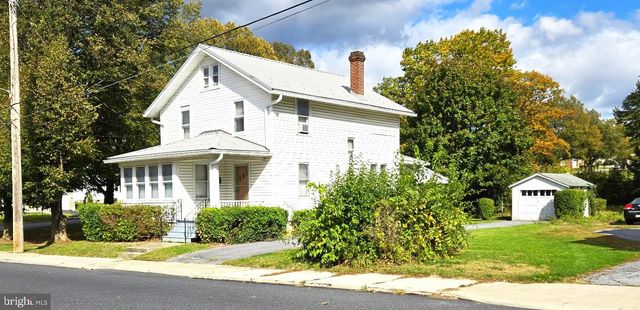 111 E FIFTH STREET, Waynesboro, PA 17268