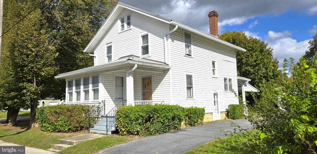 111 E FIFTH STREET, Waynesboro, PA 17268