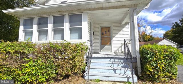 111 E FIFTH STREET, Waynesboro, PA 17268