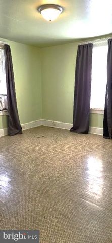 111 E FIFTH STREET, Waynesboro, PA 17268