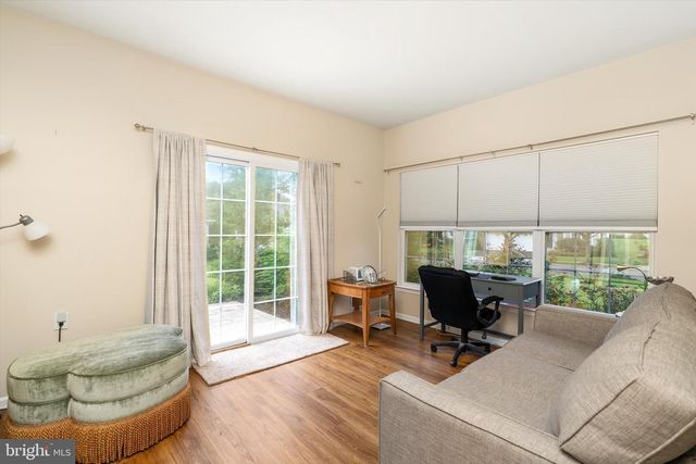 102 RAINFLOWER LN, Princeton Junction, NJ 08550