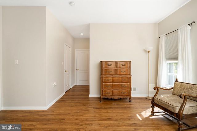 102 RAINFLOWER LN, Princeton Junction, NJ 08550