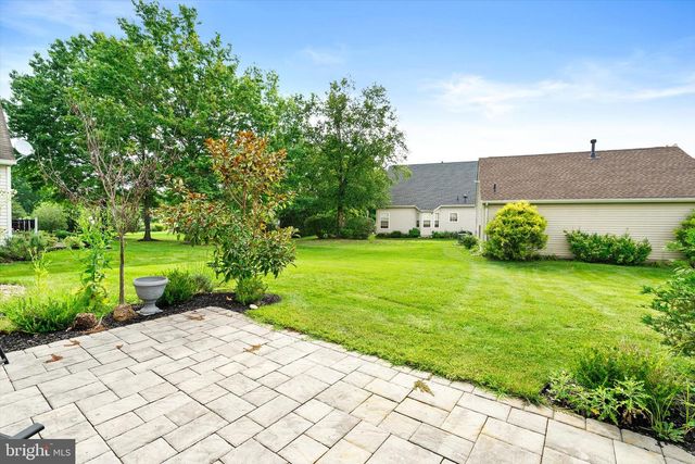 102 RAINFLOWER LN, Princeton Junction, NJ 08550