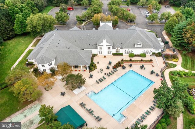 102 RAINFLOWER LN, Princeton Junction, NJ 08550
