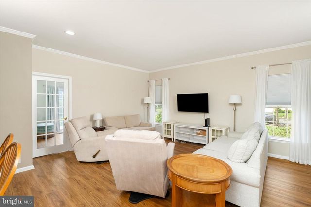 102 RAINFLOWER LN, Princeton Junction, NJ 08550