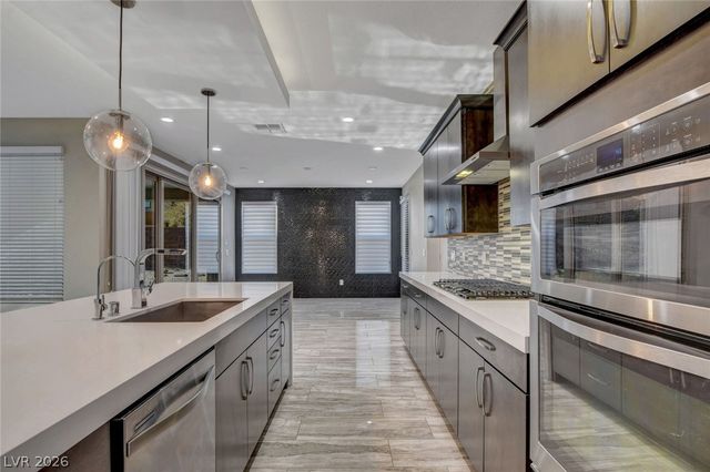 6005 Andezano Drive, Las Vegas, NV 89135