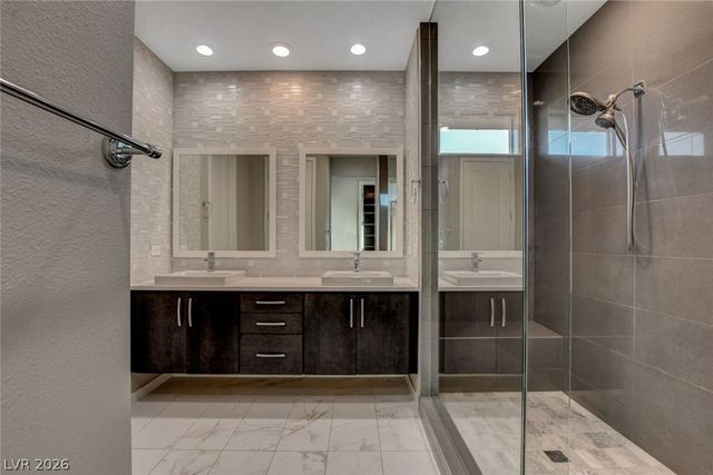 6005 Andezano Drive, Las Vegas, NV 89135