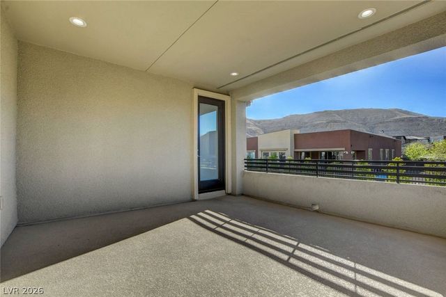 6005 Andezano Drive, Las Vegas, NV 89135
