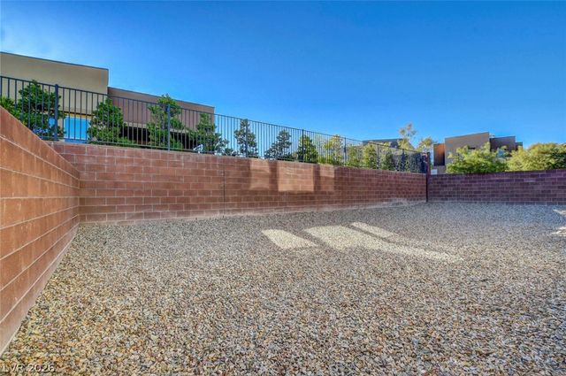 6005 Andezano Drive, Las Vegas, NV 89135