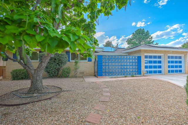 2905 Claremont Place NE, Albuquerque, NM 87110