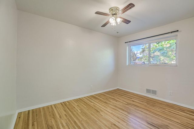2905 Claremont Place NE, Albuquerque, NM 87110