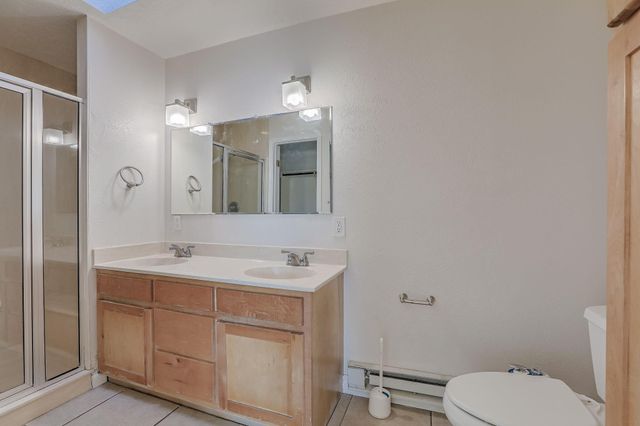 2905 Claremont Place NE, Albuquerque, NM 87110