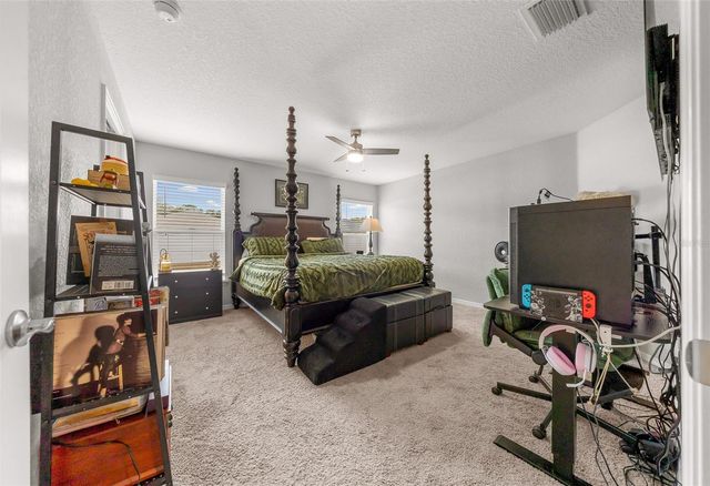 8992 SE 42ND COURT, Ocala, FL 34480