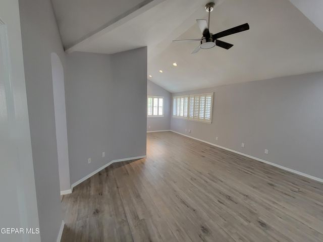 1404 Black Ridge Drive, El Paso, TX 79912