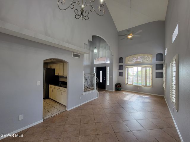 1404 Black Ridge Drive, El Paso, TX 79912