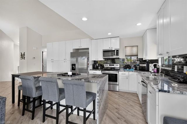 7150 Golden Eagle CT 221, Fort Myers, FL 33912