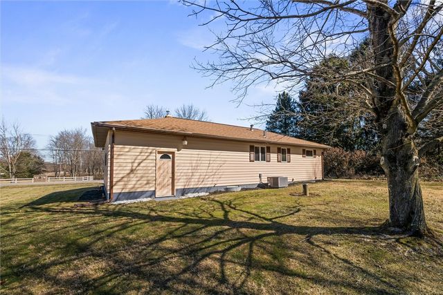 865 Wheatland Rd, Shenango Twp, PA 16159