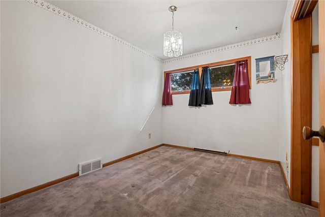 865 Wheatland Rd, Shenango Twp, PA 16159