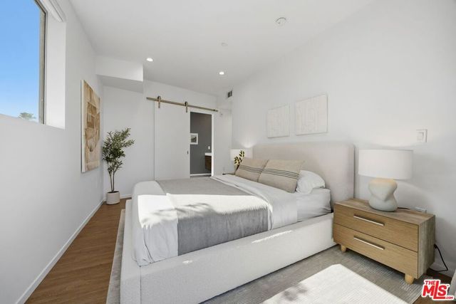 1244 14th Street A, Santa Monica, CA 90404