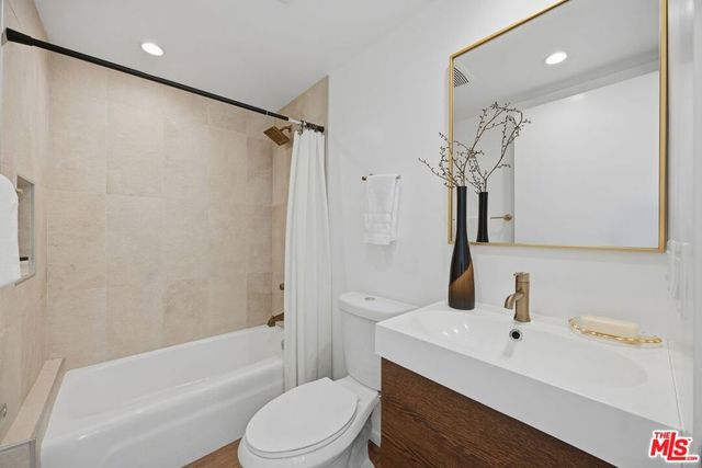 1244 14th Street A, Santa Monica, CA 90404