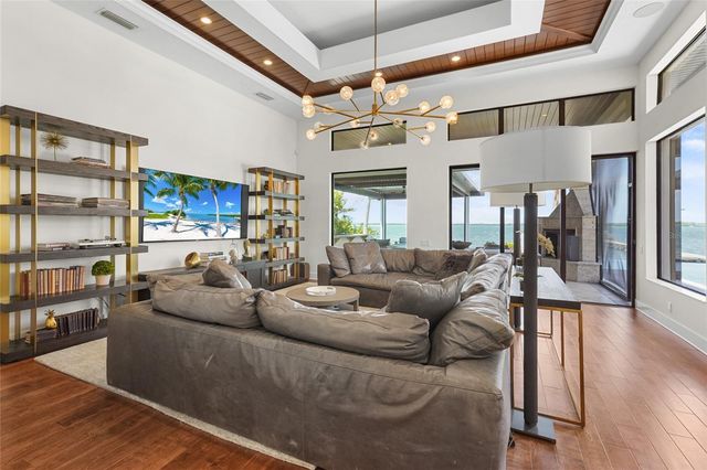 7610 DESOTO MEMORIAL HIGHWAY, Bradenton, FL 34209