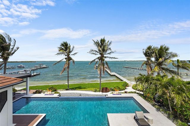 7610 DESOTO MEMORIAL HIGHWAY, Bradenton, FL 34209