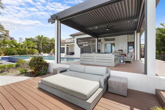 7610 DESOTO MEMORIAL HIGHWAY, Bradenton, FL 34209