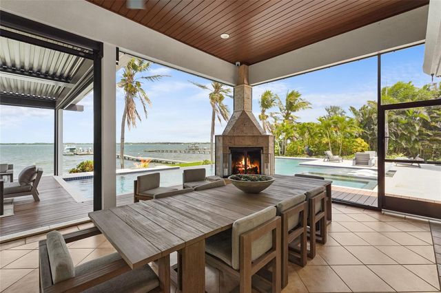 7610 DESOTO MEMORIAL HIGHWAY, Bradenton, FL 34209