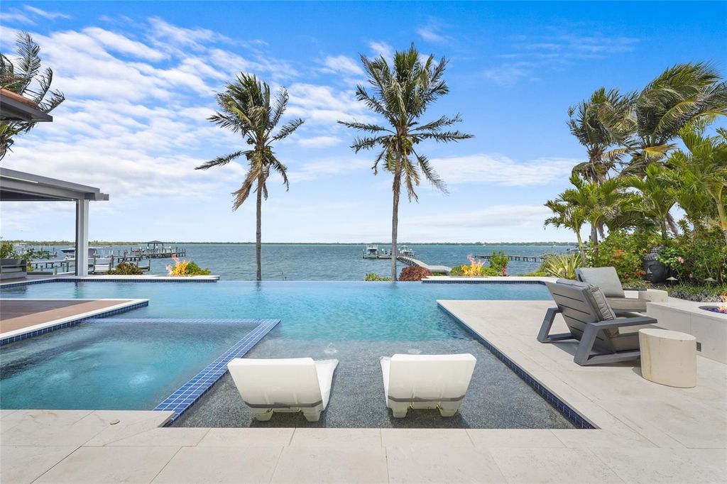 7610 DESOTO MEMORIAL HIGHWAY, Bradenton, FL 34209