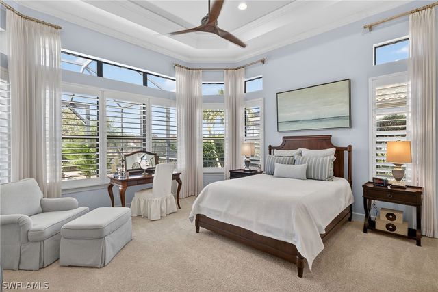 8667 Amour CT, Naples, FL 34119