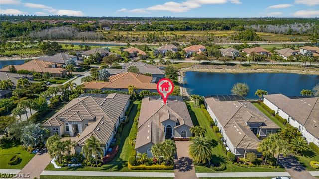 8667 Amour CT, Naples, FL 34119