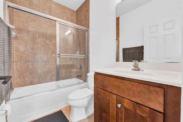 9770 NW 10th St 9770, Miami, FL 33172