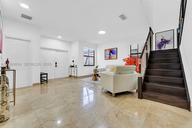 9770 NW 10th St 9770, Miami, FL 33172