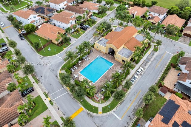 9770 NW 10th St 9770, Miami, FL 33172