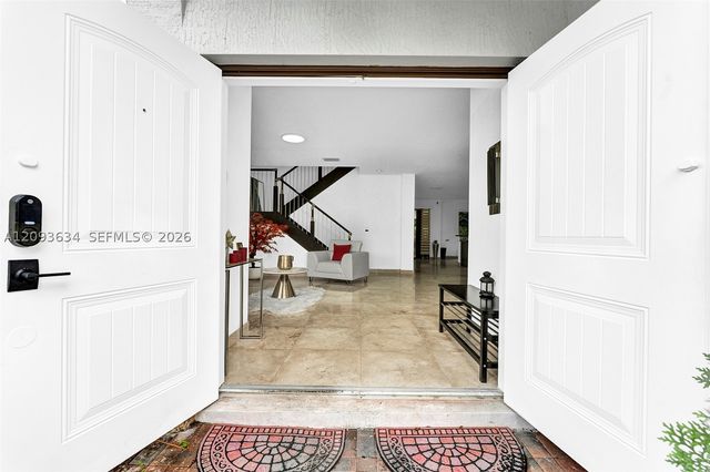 9770 NW 10th St 9770, Miami, FL 33172