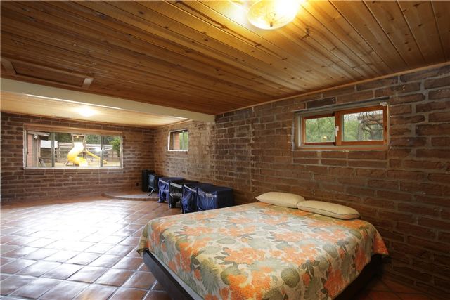 17825 Bear Valley Lane, Escondido, CA 92027