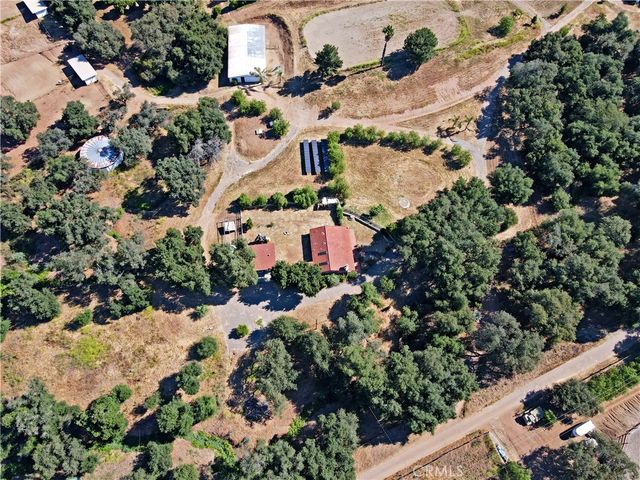 17825 Bear Valley Lane, Escondido, CA 92027