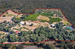 17825 Bear Valley Lane, Escondido, CA 92027