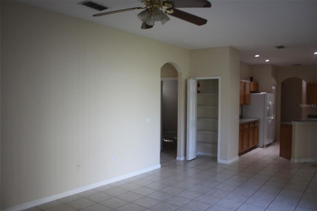 4352 FOX GLEN LOOP, Kissimmee, FL 34746