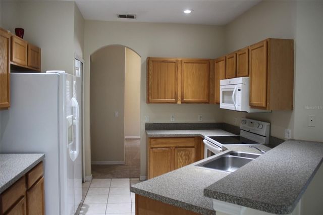 4352 FOX GLEN LOOP, Kissimmee, FL 34746