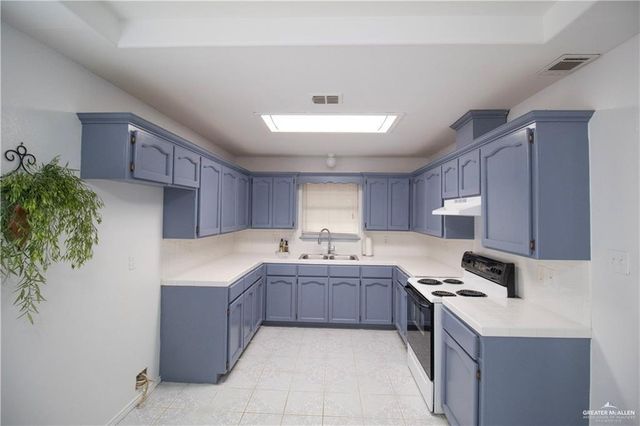 808 Hickory Street, Edinburg, TX 78541