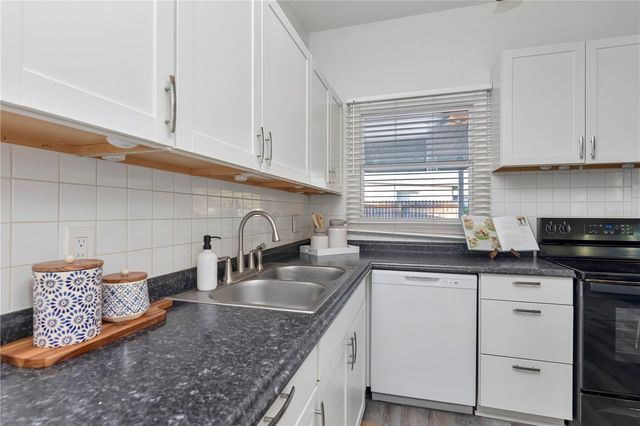 9184 86TH STREET, Seminole, FL 33777