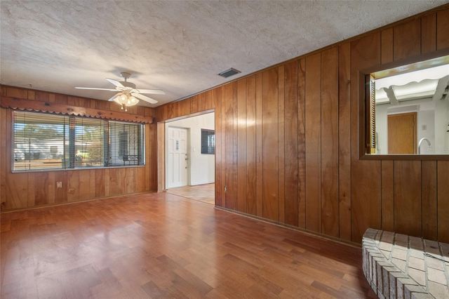 3302 S CRYSTAL LAKE DRIVE, Orlando, FL 32806