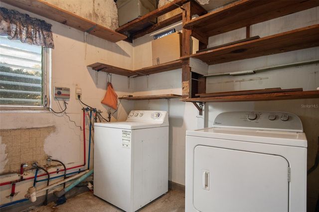 3302 S CRYSTAL LAKE DRIVE, Orlando, FL 32806